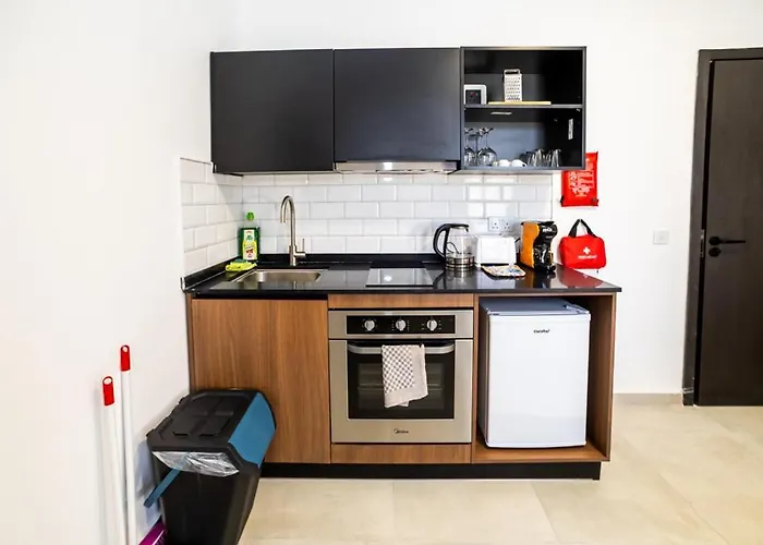 Apartamento Comfortable In Great Location - By Hostmt St. Paul's Bay